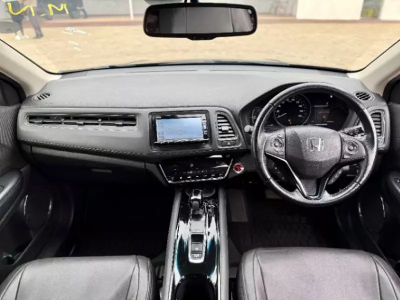 Honda Vezel    - 2018