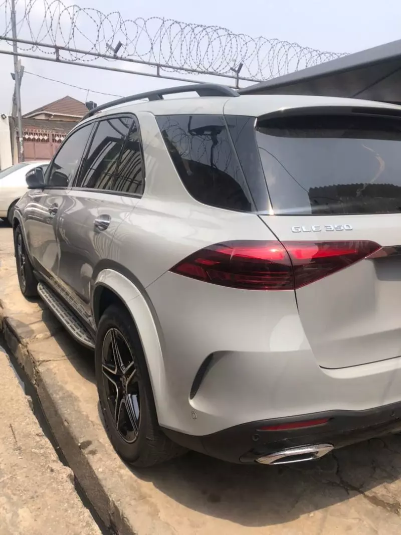 Mercedes-Benz GLE 350   - 2024
