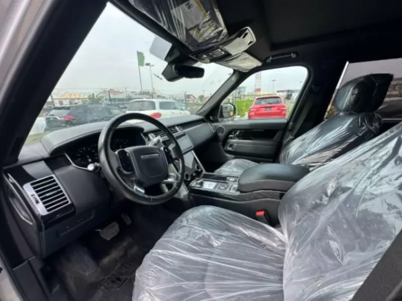 Land Rover Range Rover   - 2018