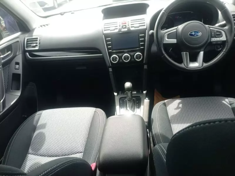 Subaru Forester   - 2017