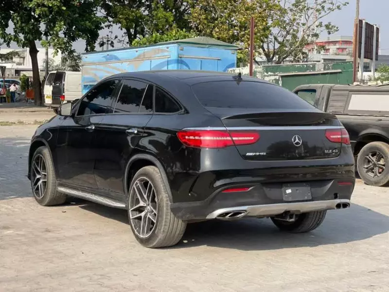 Mercedes-Benz GLE 43 AMG   - 2017