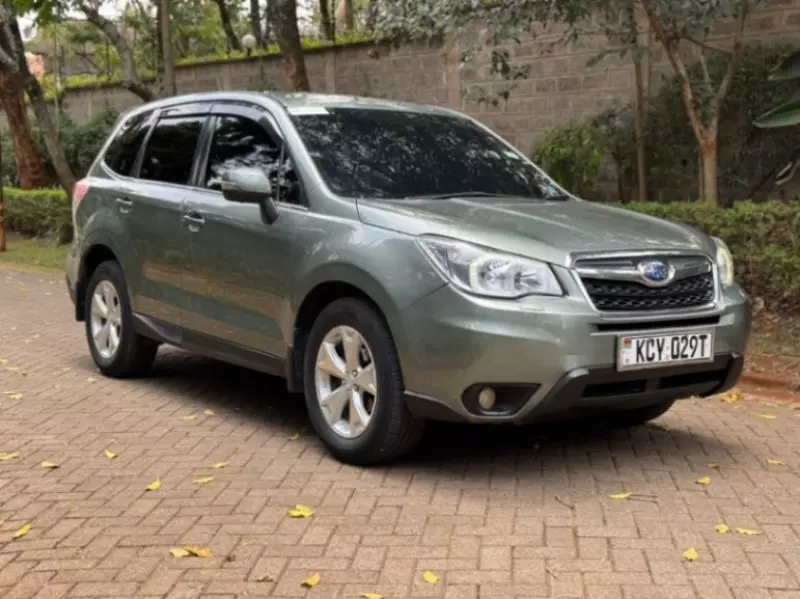 Subaru Forester   - 2013