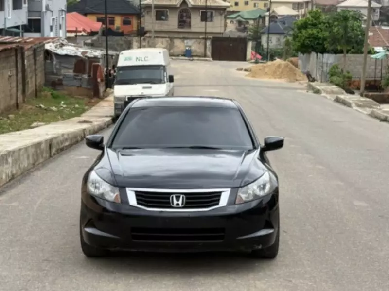 Honda Accord   - 2008
