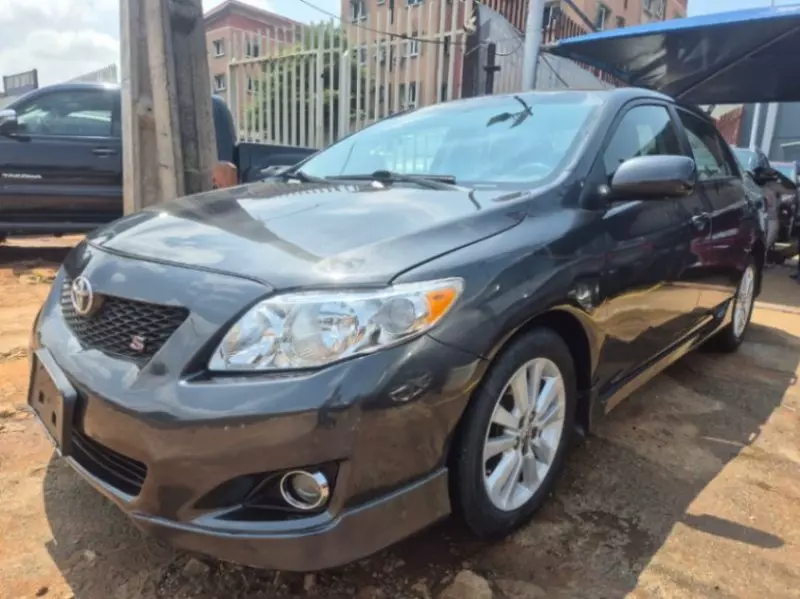 Toyota Corolla Sport   - 2010