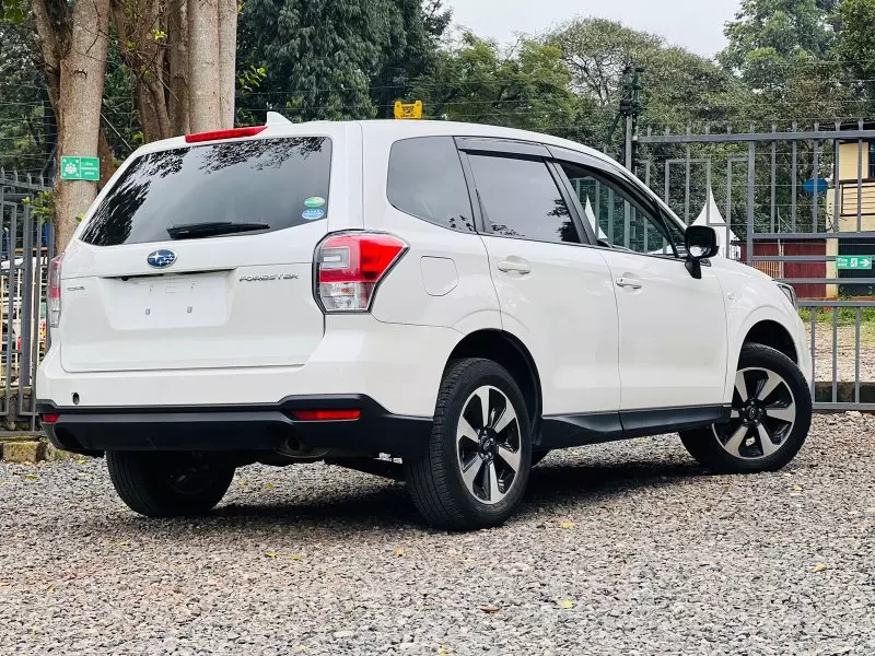 Subaru Forester   - 2018