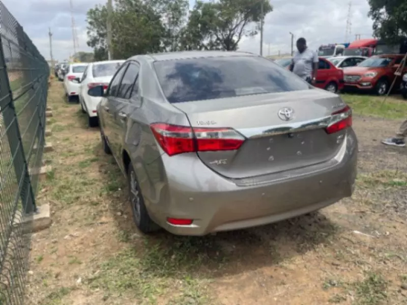 Toyota Corolla   - 2013