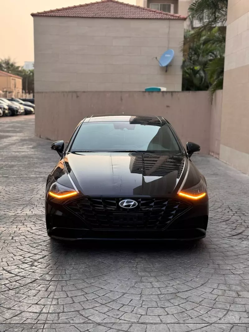 Hyundai Sonata   - 2020