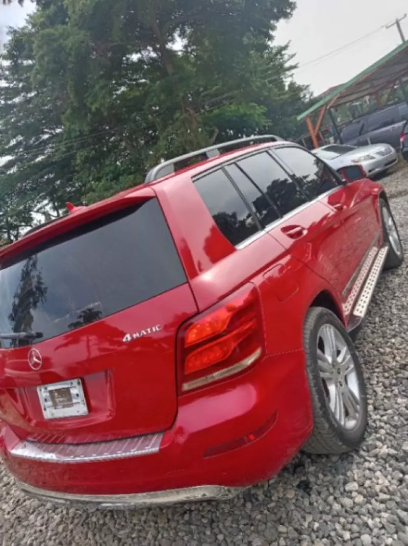 Mercedes-Benz GLK 350   - 2013