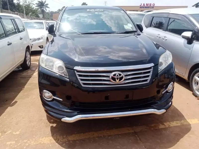 Toyota Vanguard    - 2013