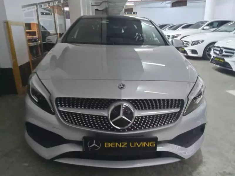 Mercedes-Benz A 180   - 2017