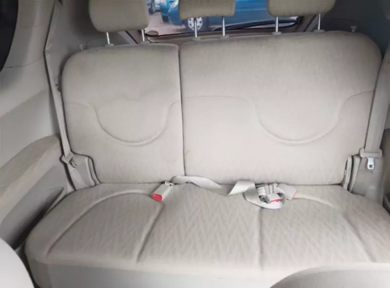 Toyota Porte   - 2009