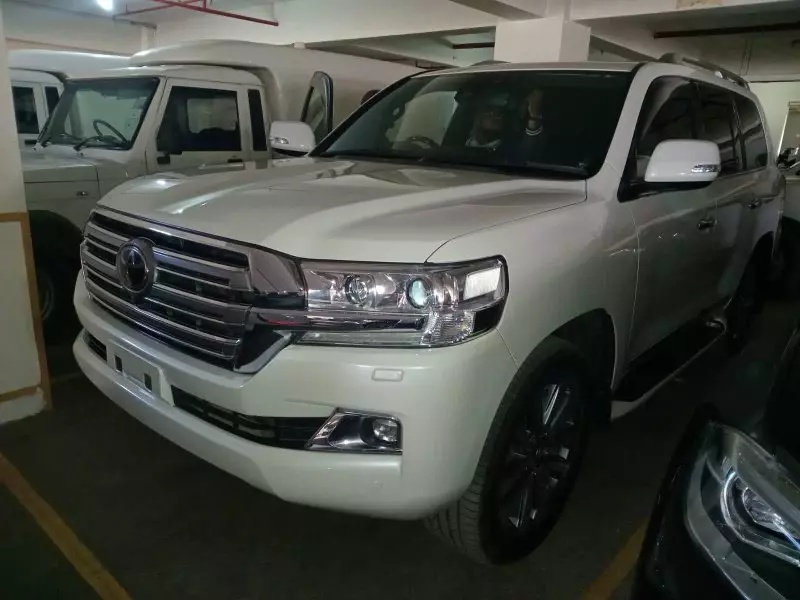 Toyota Landcruiser Prado   - 2017