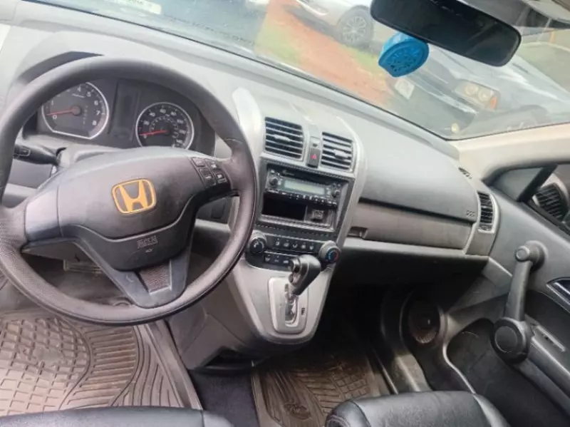 Honda CR-V   - 2010
