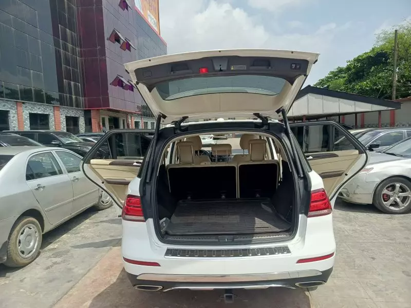 Mercedes-Benz GLE 350   - 2016