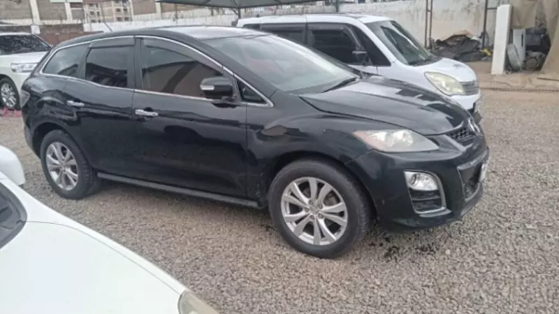 Mazda CX-7   - 2011