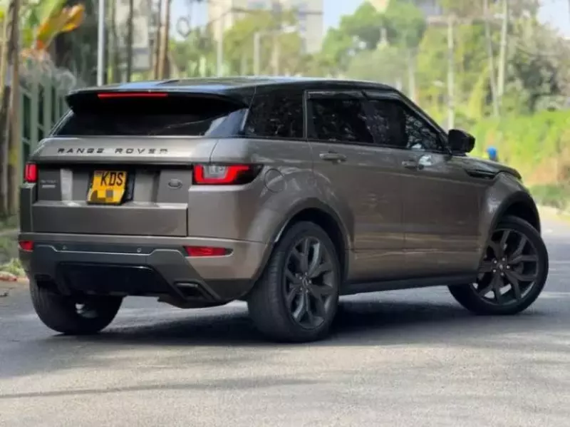 Land Rover Range Rover Evoque   - 2017