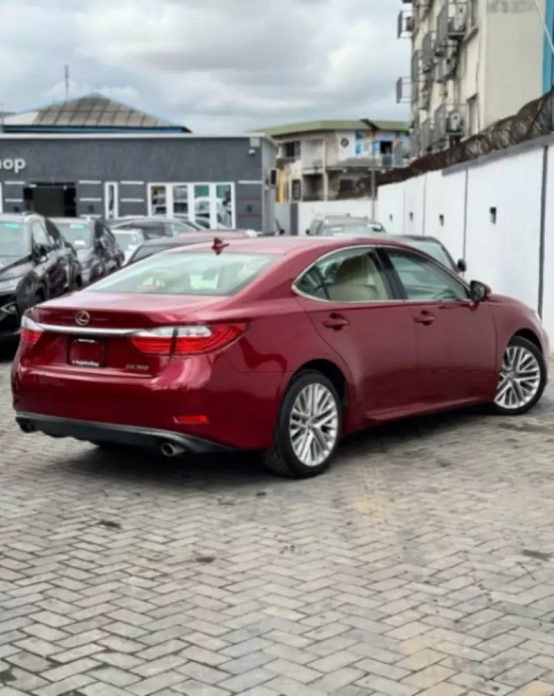 Lexus ES 350