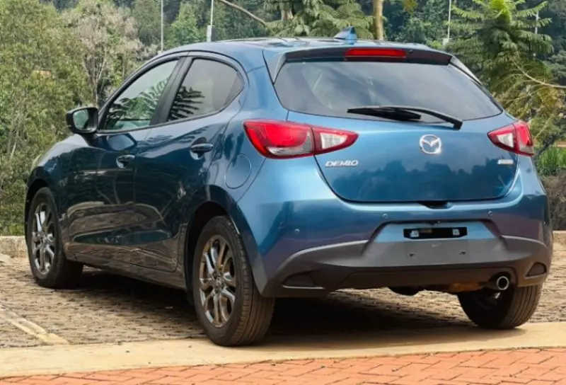 Mazda Demio   - 2018