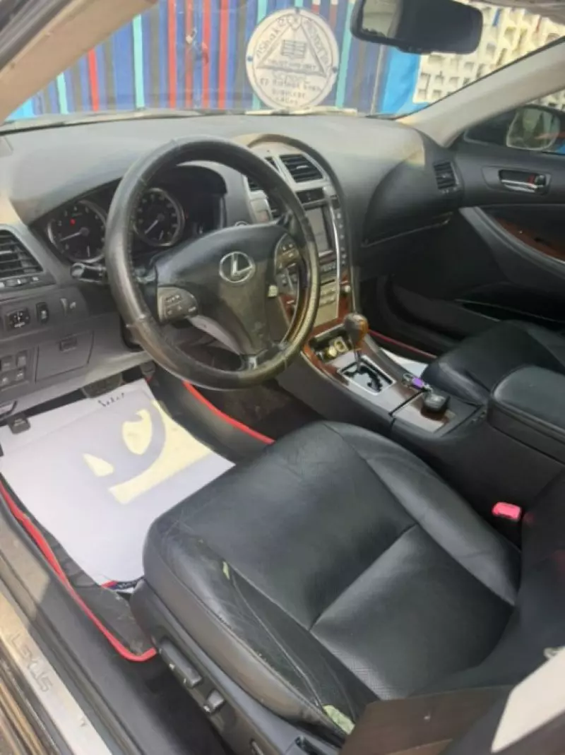 Lexus ES 350   - 2012