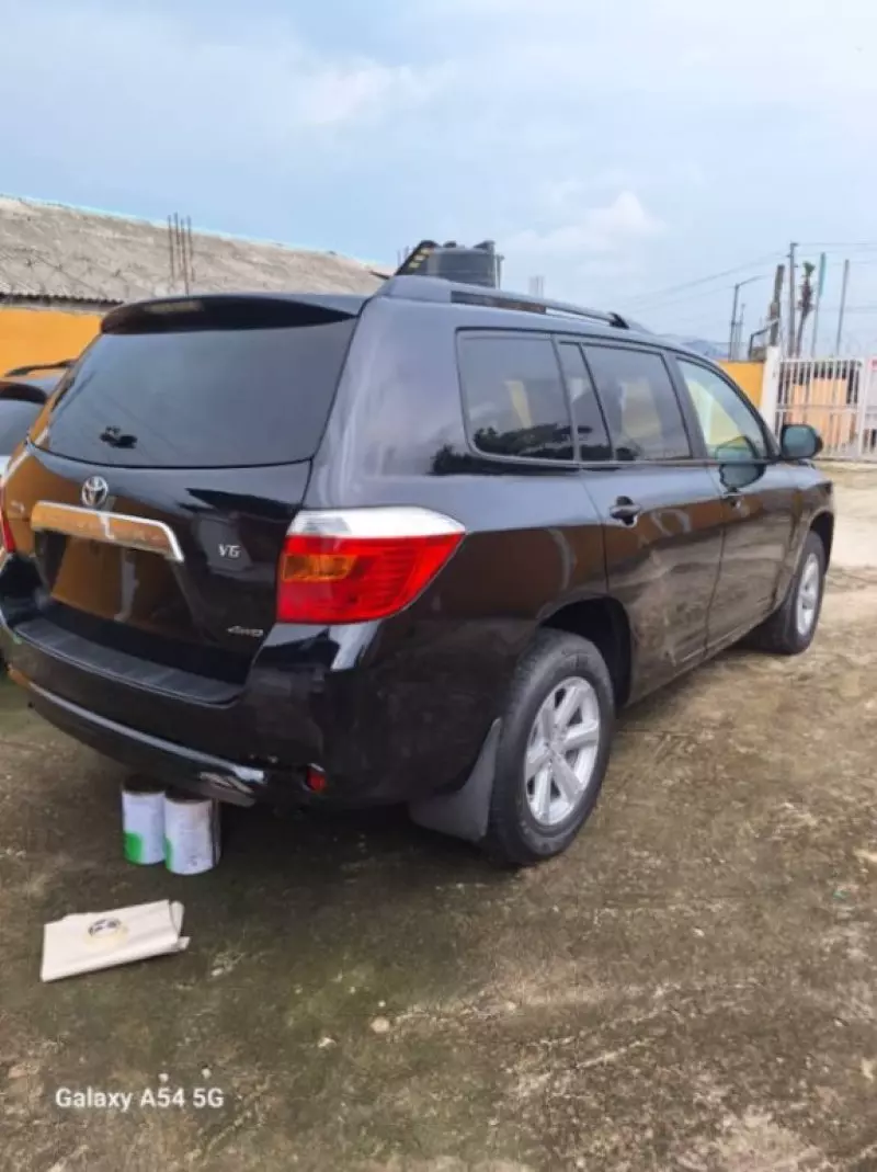 Toyota Highlander   - 2008
