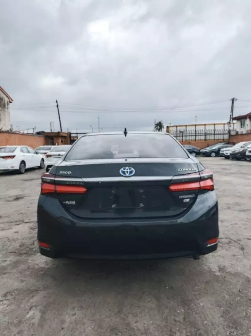 Toyota Corolla   - 2019