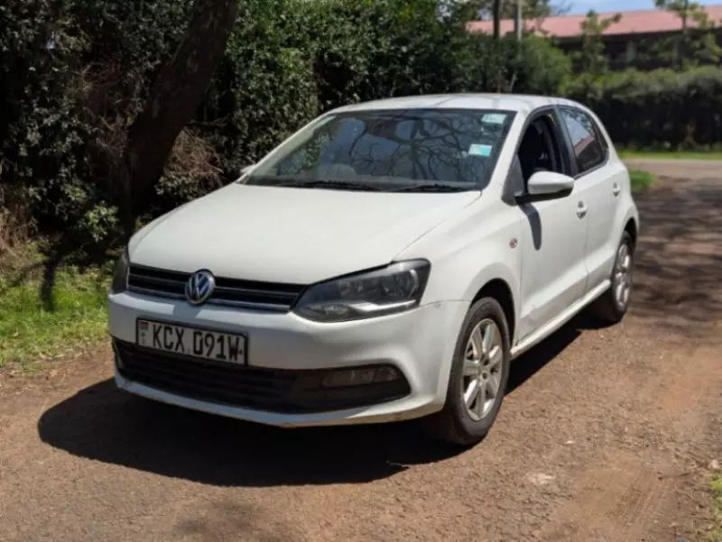 VOLKSWAGEN polo sedadan trend  ba ess   - 2019