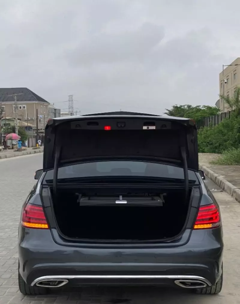 Mercedes-Benz E 350   - 2013