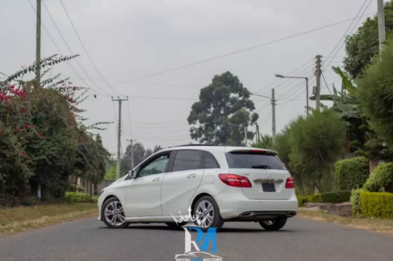 Mercedes-Benz B 180   - 2018