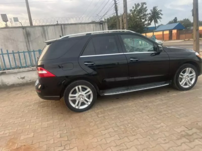 Mercedes-Benz ML-Class - 2015