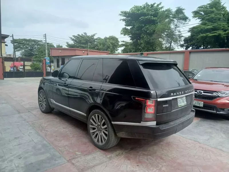 Land Rover Range Rover   - 2015