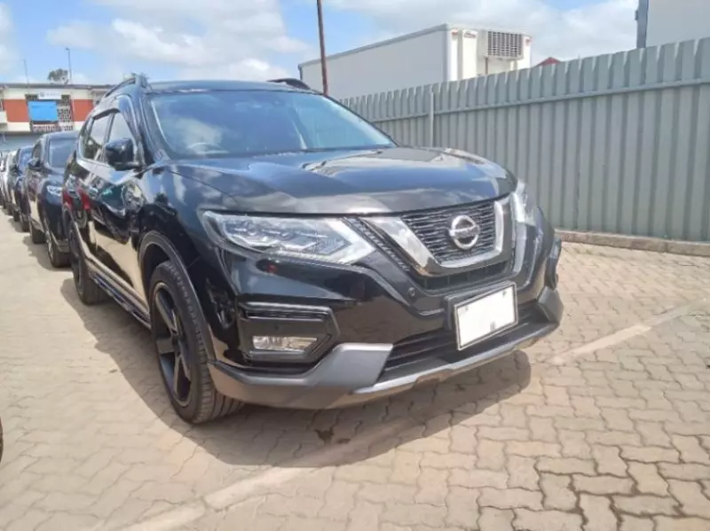Nissan X-Trail   - 2018