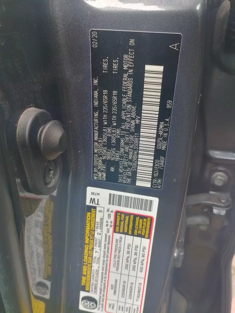 Toyota Highlander   -