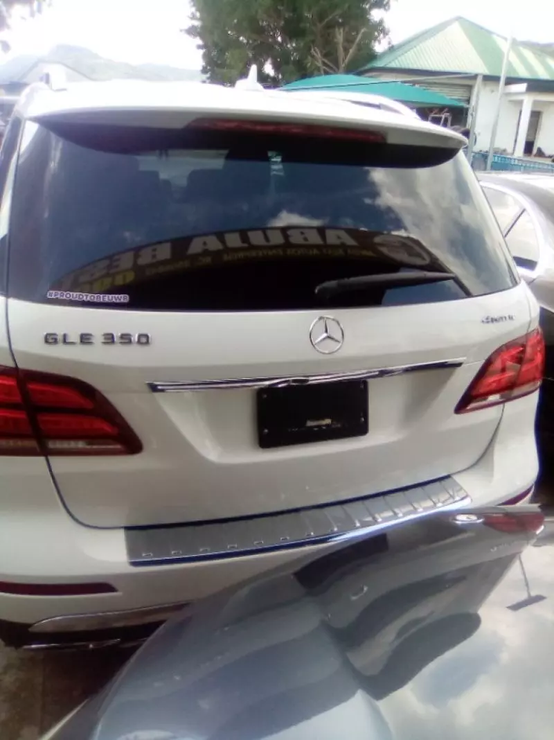 Mercedes-Benz GLE 350   - 2017
