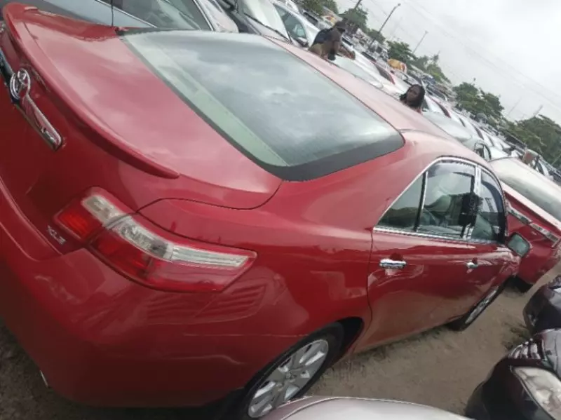 Toyota Camry   - 2007