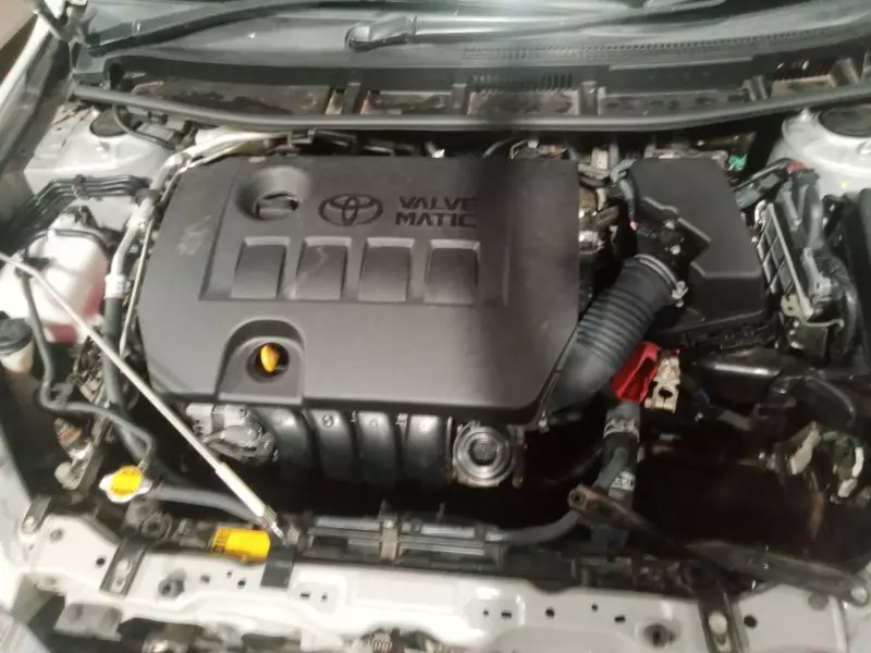 Toyota Premio    - 2010
