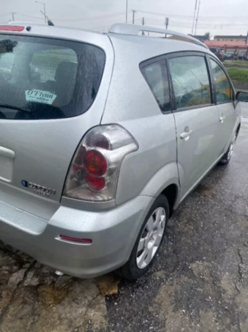 Toyota Corolla Verso - 2006