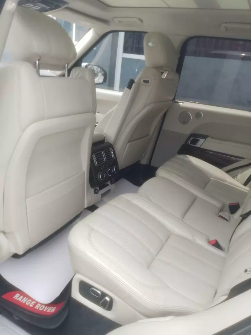 Land Rover Range Rover   - 2015