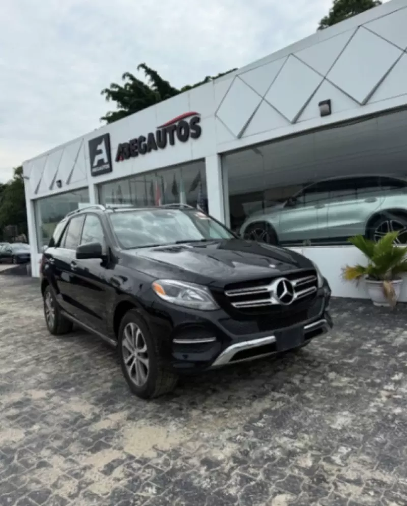 Mercedes-Benz GLE 350   - 2016