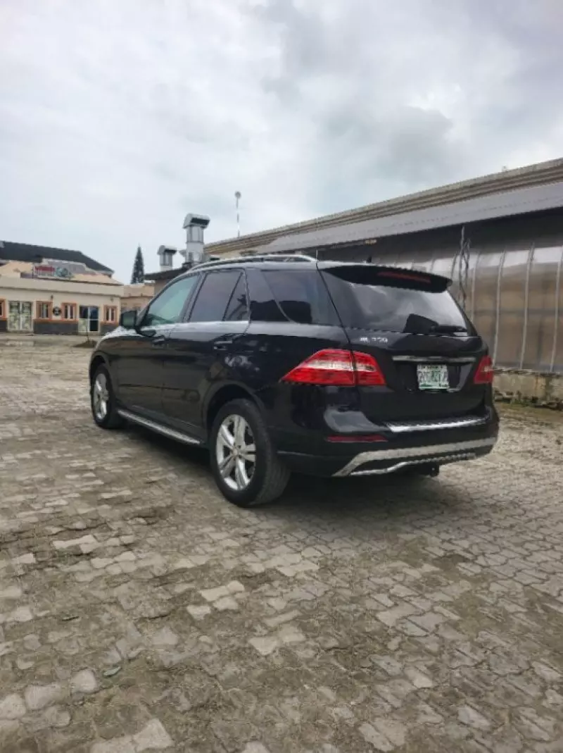 Mercedes-Benz ML 350   - 2013