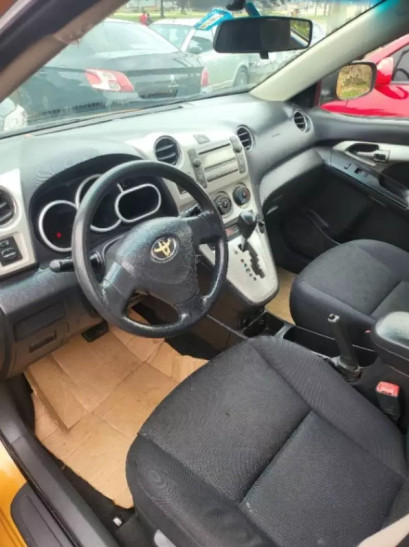 Toyota Matrix   - 2009