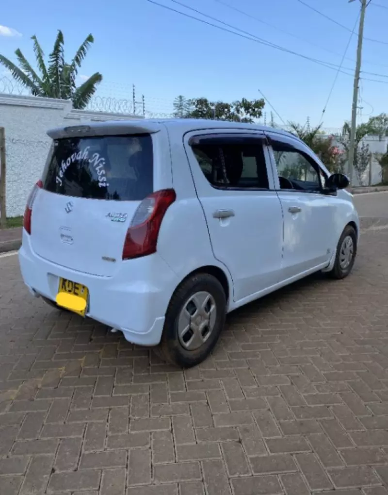 SUZUKI alto