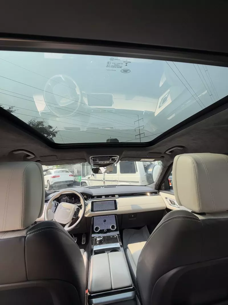 Land Rover Range Rover Velar   - 2020