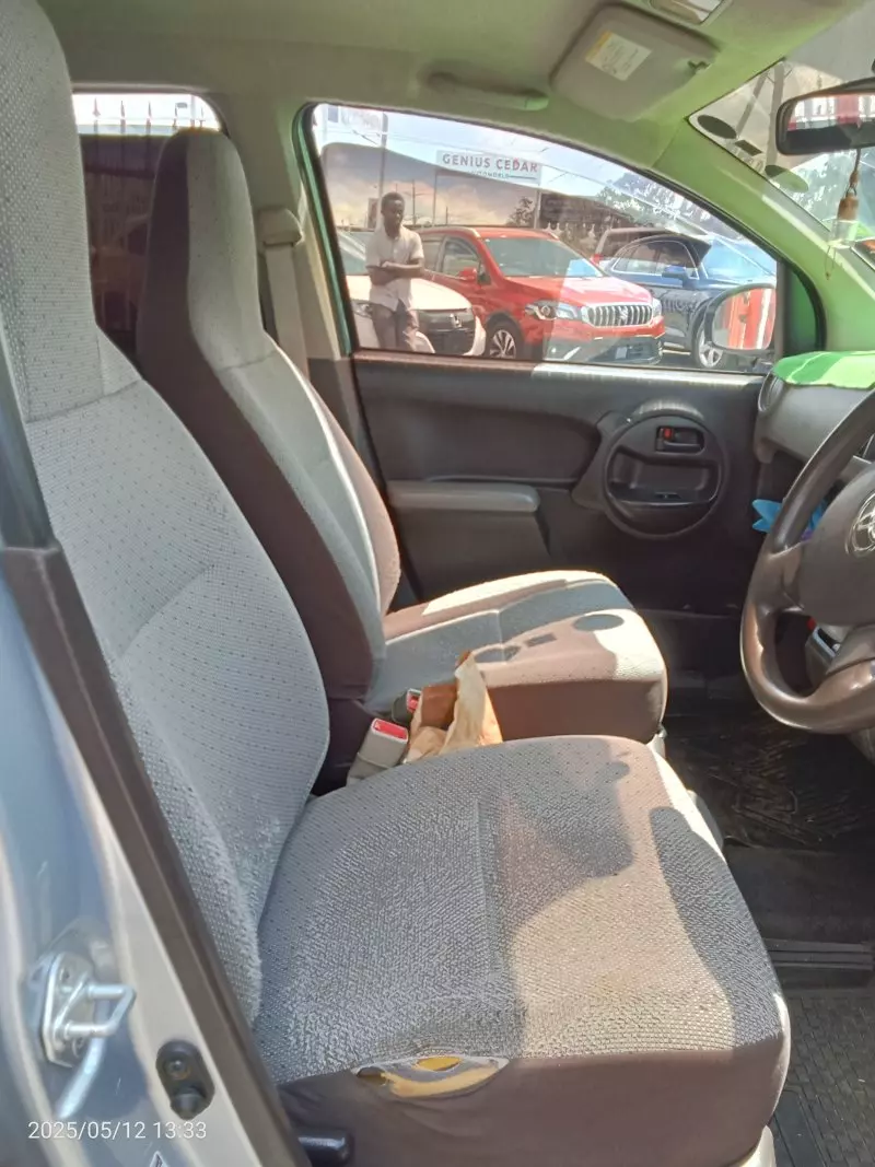 Toyota Passo   - 2014