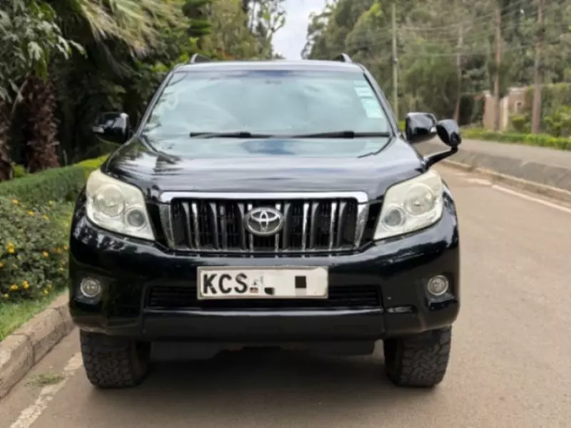 Toyota Landcruiser Prado   - 2011
