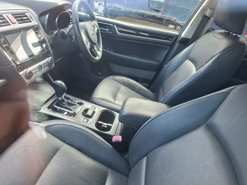 Subaru Outback   - 2016