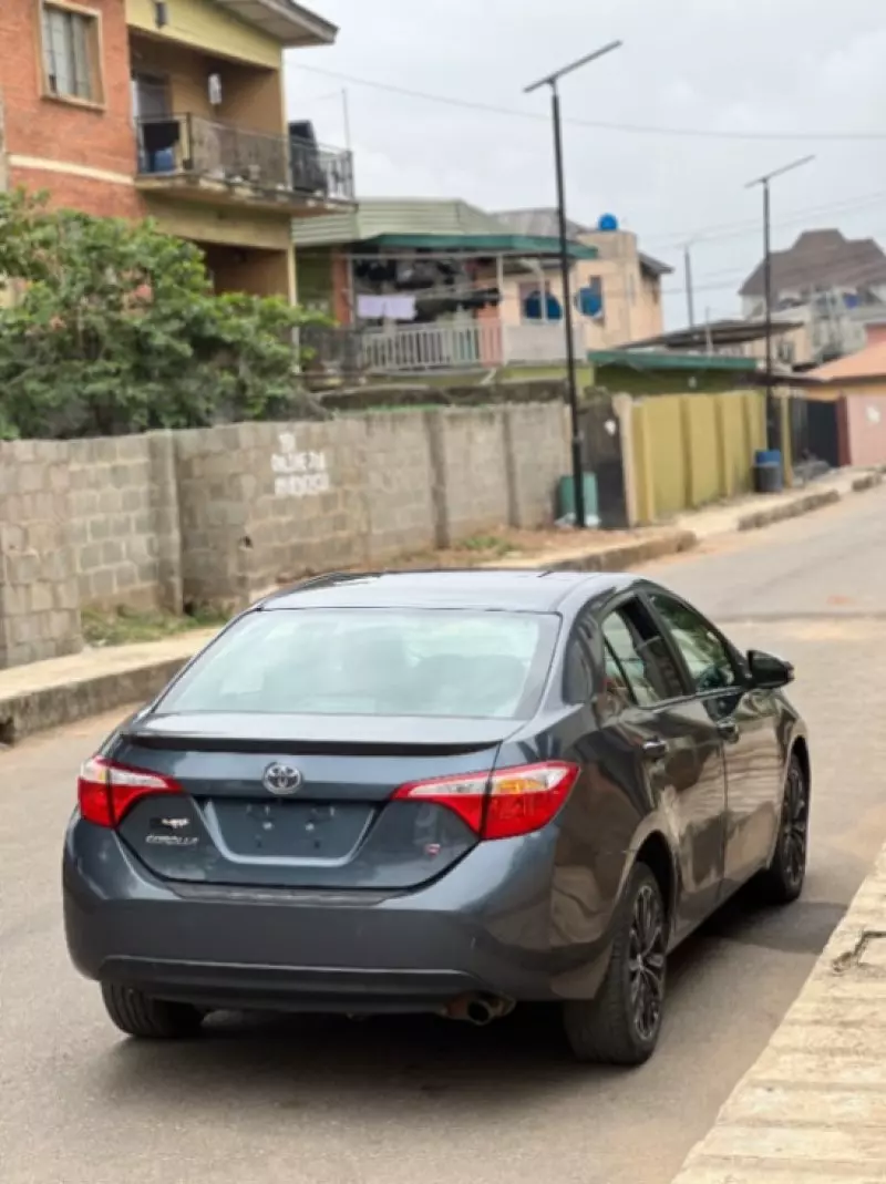 Toyota Corolla Sport   - 2015