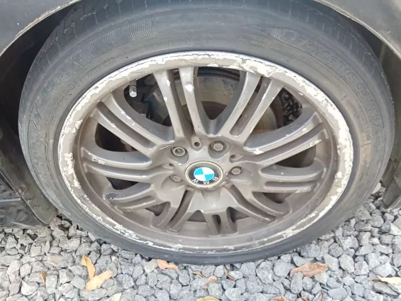 BMW 320i   - 2007