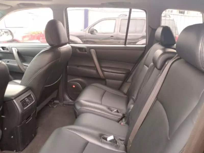 Toyota Highlander   - 2008