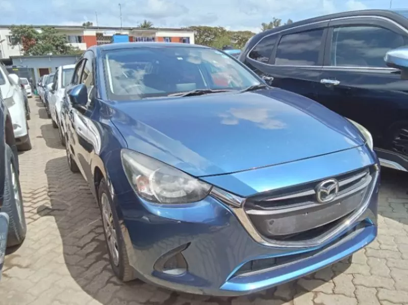 Mazda Demio   - 2017