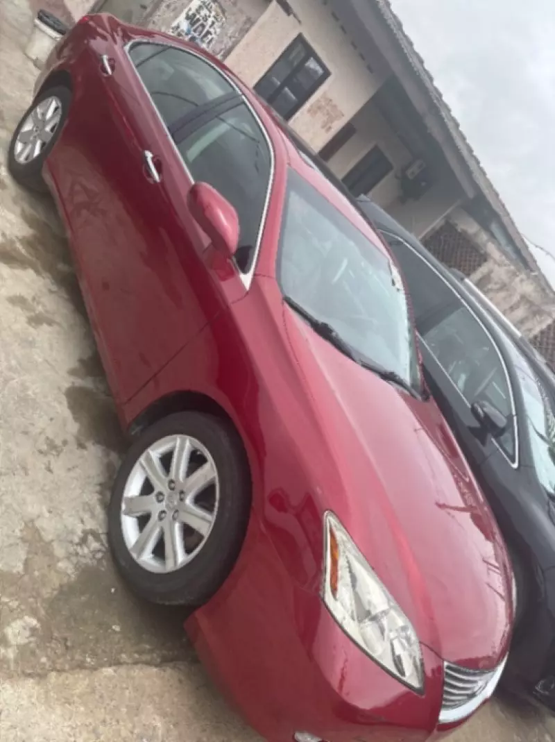 Lexus ES 350   - 2009